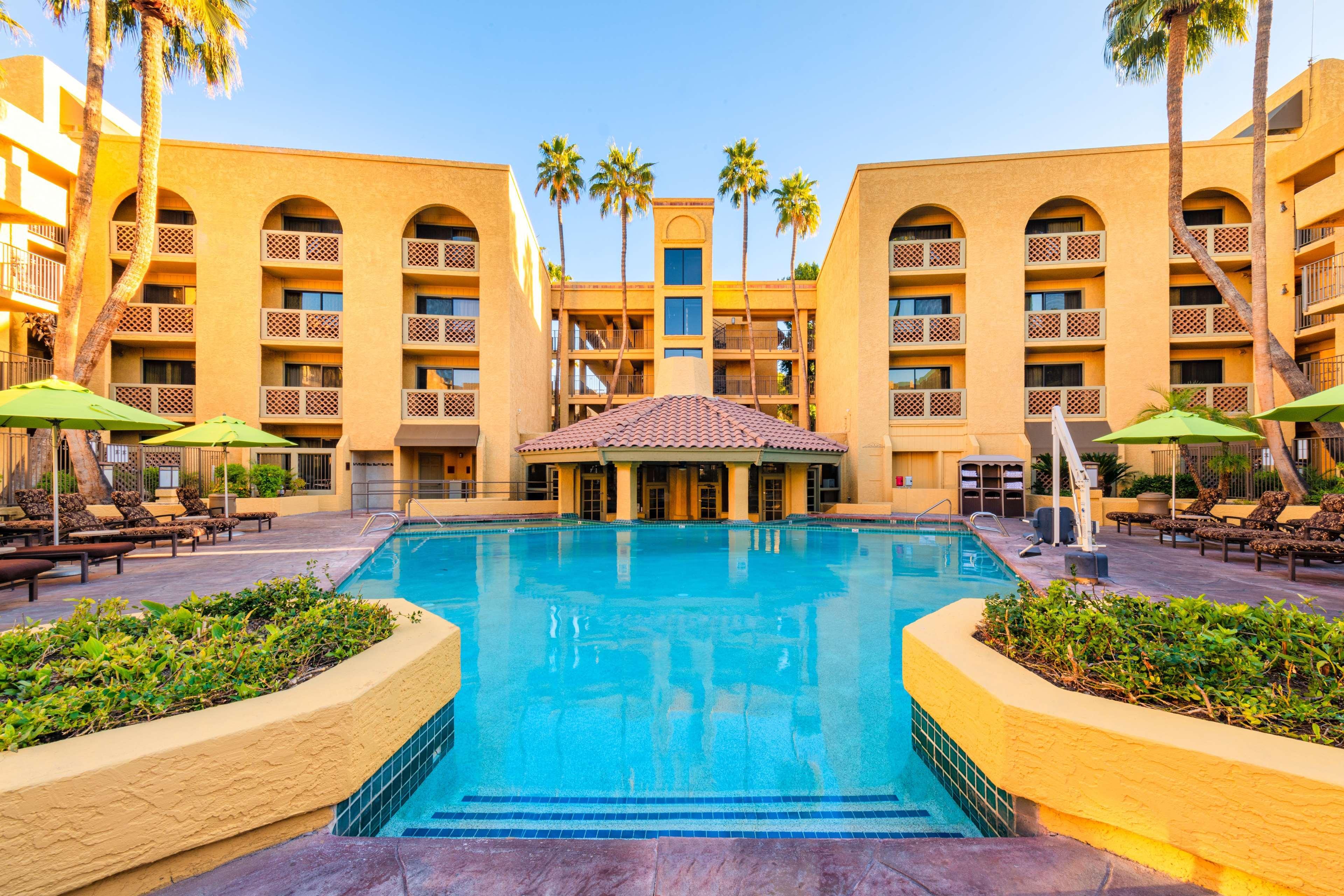 Hilton Phoenix Resort At The Peak Exterior foto