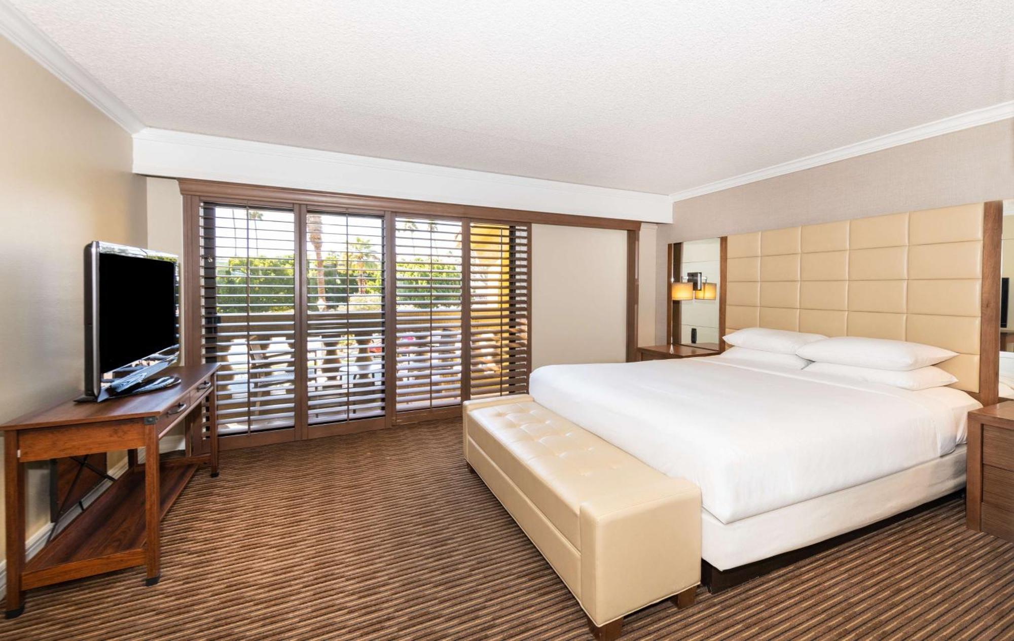 Hilton Phoenix Resort At The Peak Exterior foto